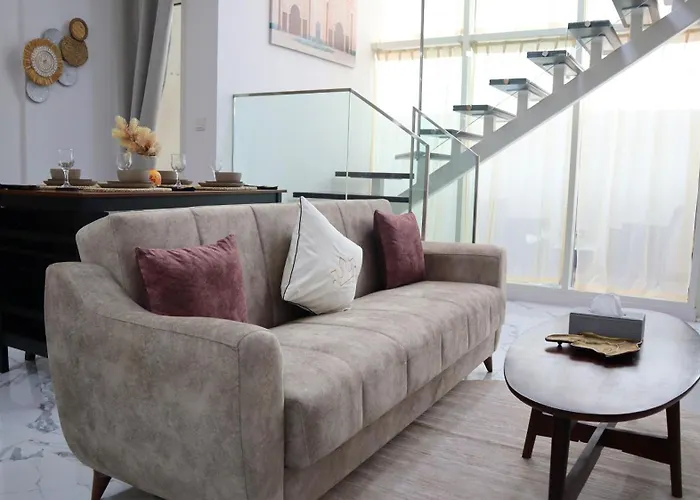 Aurora Your 2Br Duplex Transit Apartment In Masdar City