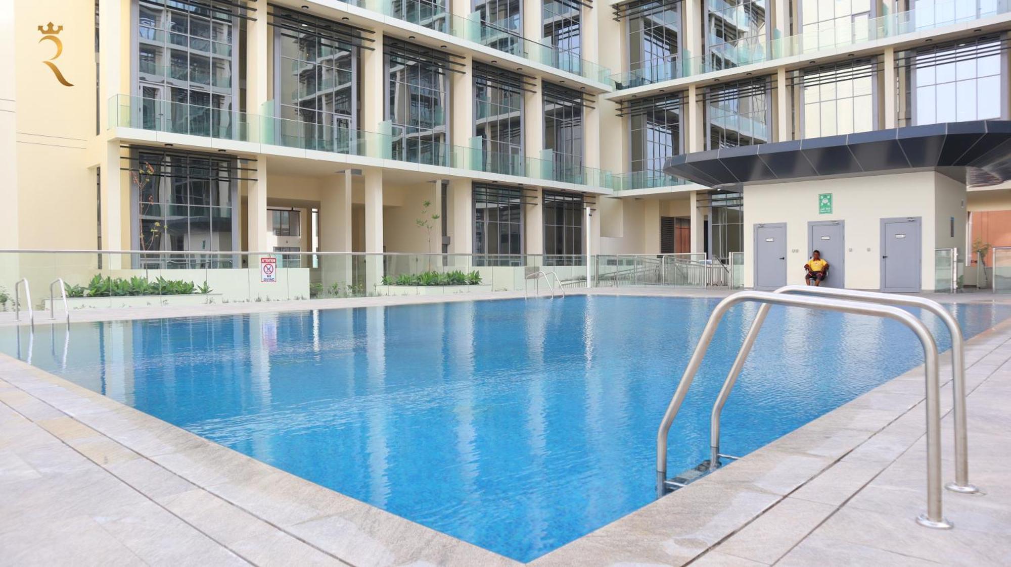 Apartment Aurora Your 2br Duplex Transit In Masdar Abu Dhabi